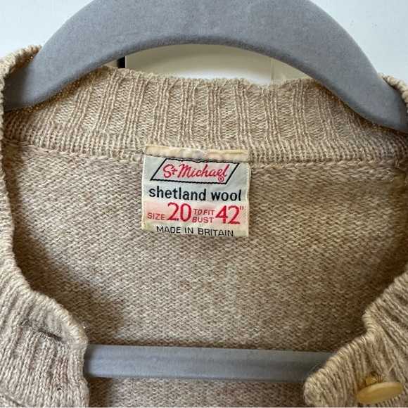 St. Michael Women’s Tan Shetland Wool Cardigan Sweater Size 20 Made In Britain - Picture 2 of 7